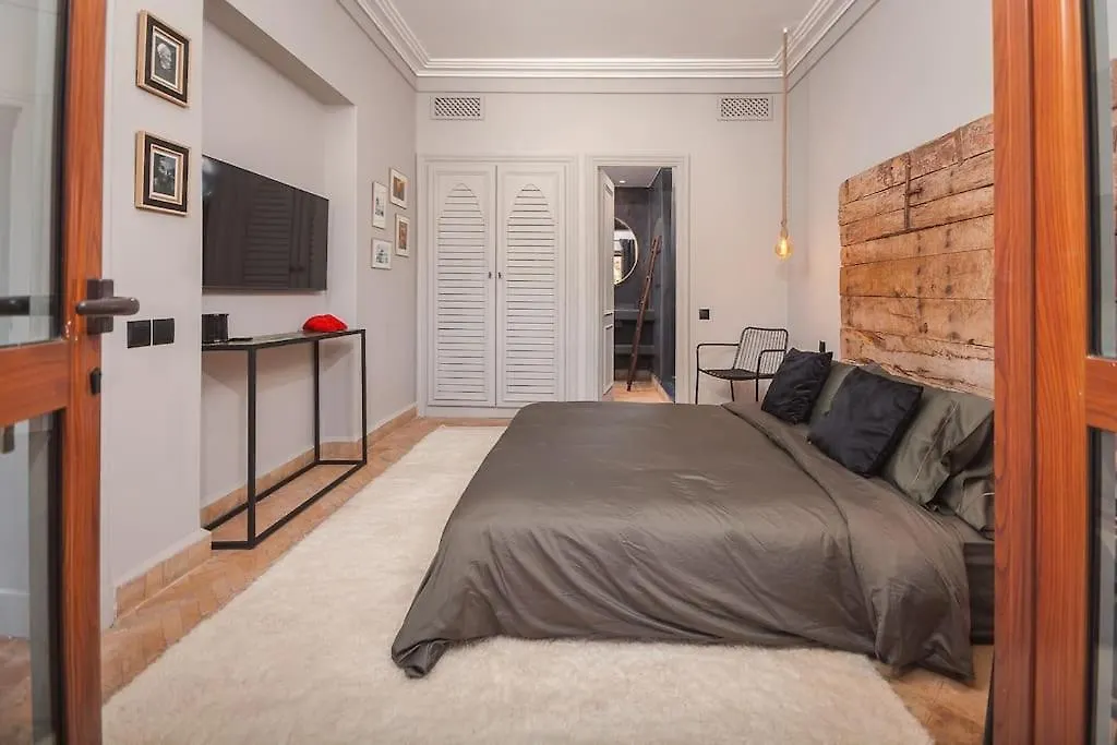 Appartement Avec Piscine Dans Une Belle Residence Privee マラケシュ モロッコ