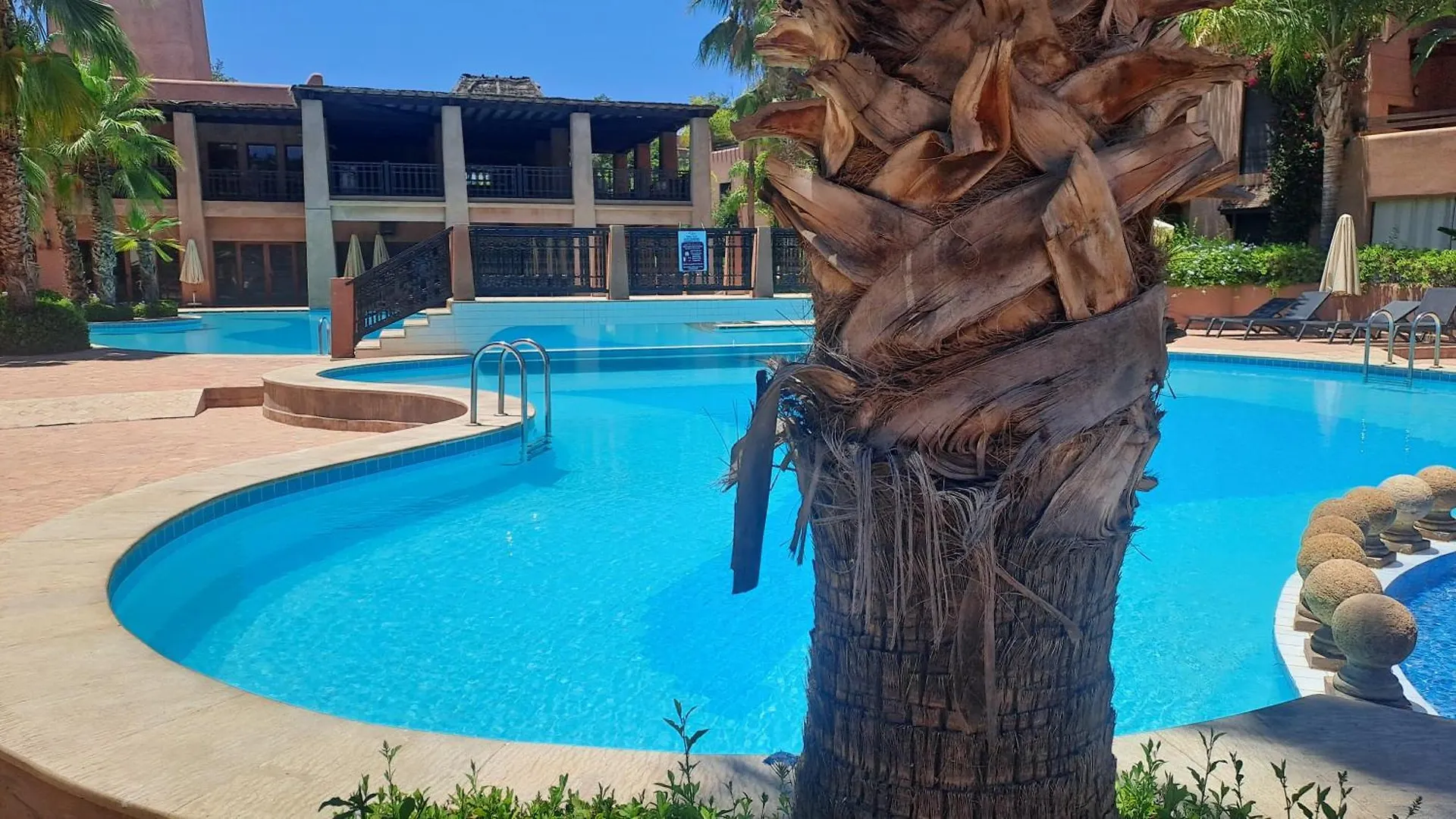 Apartment Appartement Avec Piscine Dans Une Belle Residence Privee Marrakesh